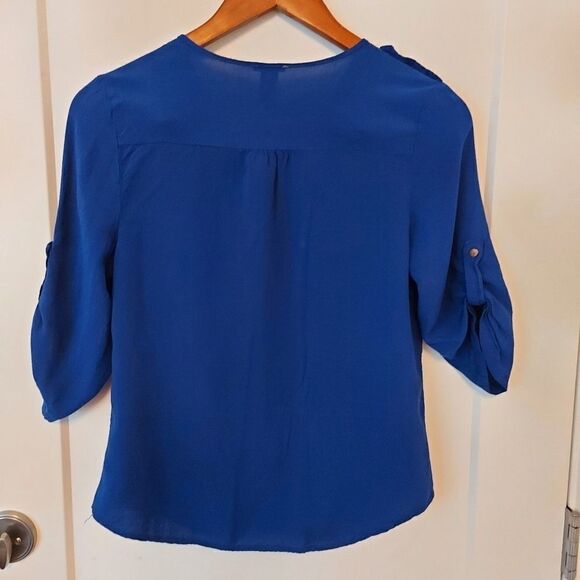 CHARLOTTE RUSSE BLOUSE  - Picture 3 of 5